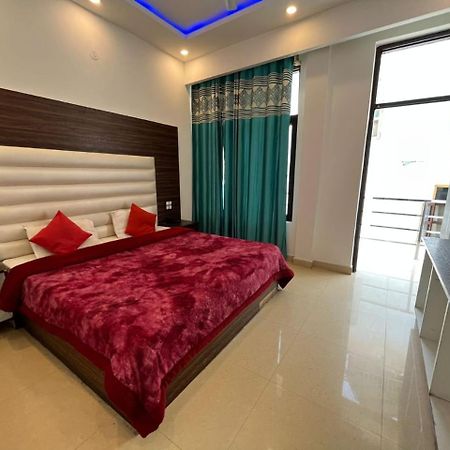 Rahul Hotel & Restaurant Mussoorie Esterno foto