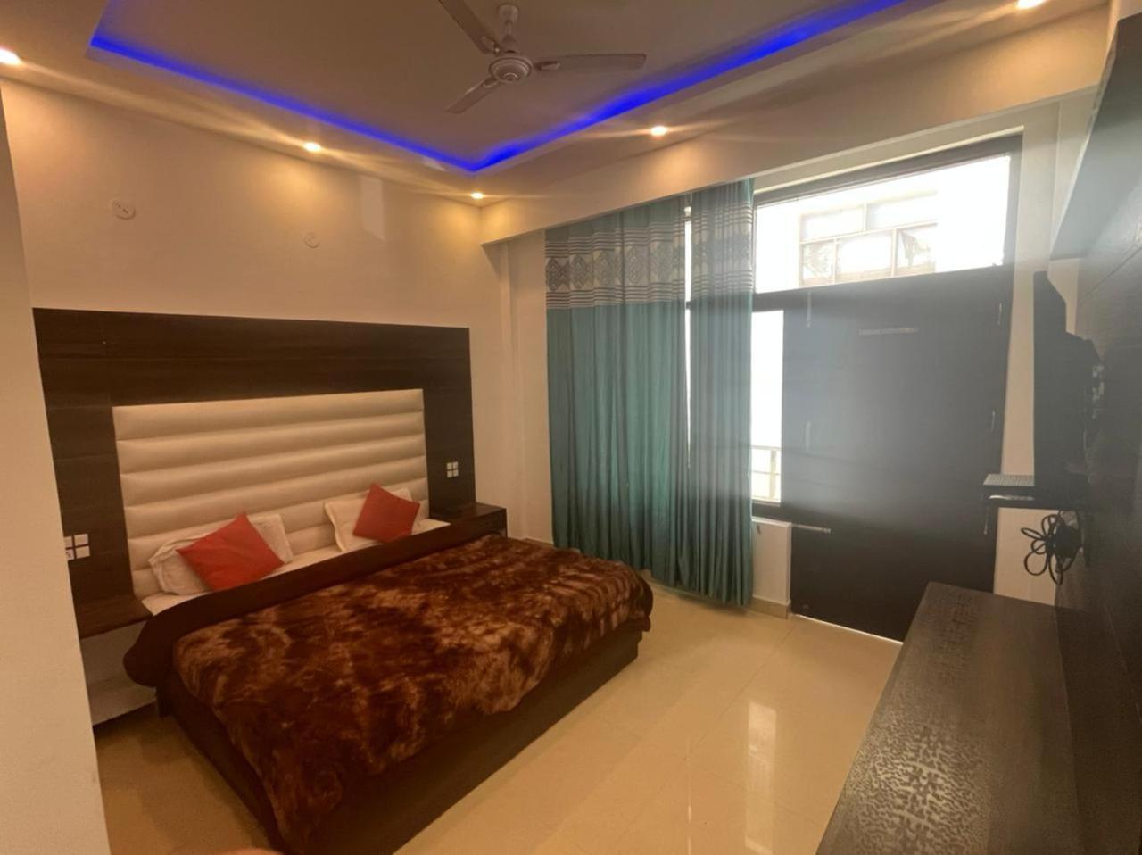 Rahul Hotel & Restaurant Mussoorie Esterno foto