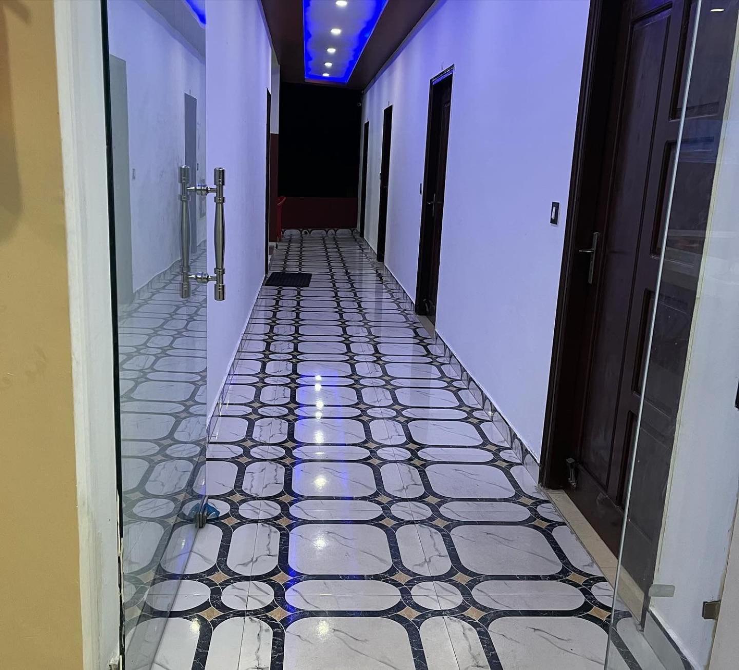 Rahul Hotel & Restaurant Mussoorie Esterno foto